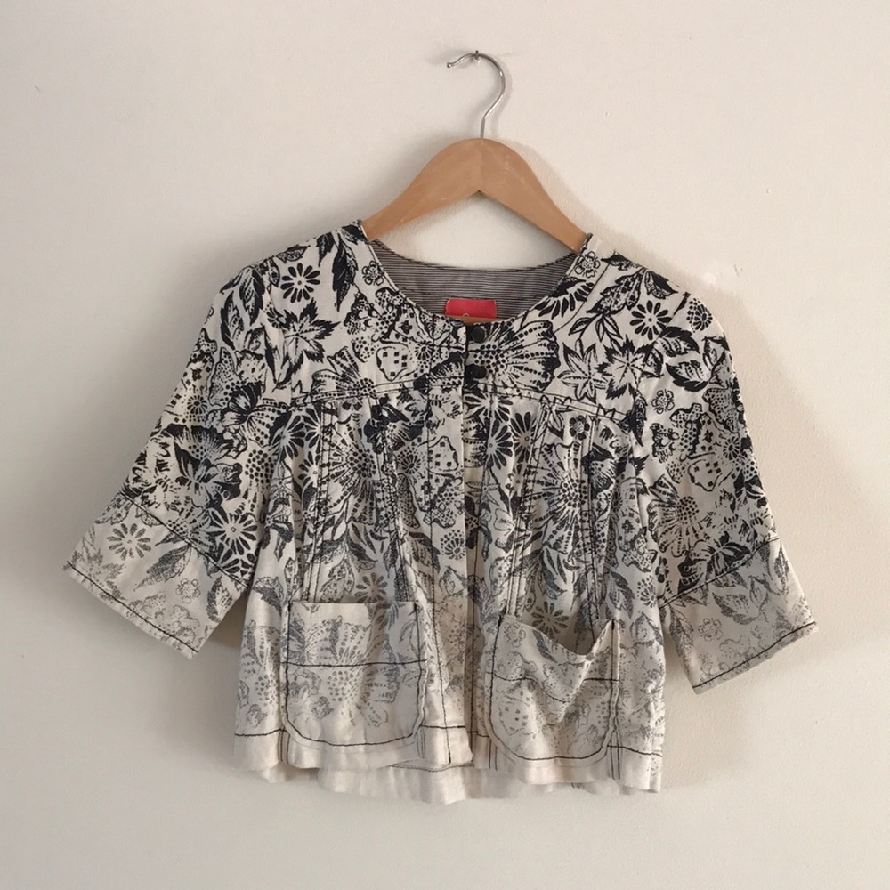 Cropped linen jacket